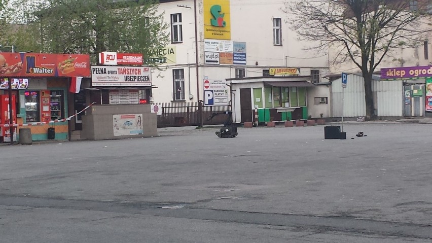 Alarm bombowy w Gliwicach w rejonie placu Piastów. W walizce były narzędzia okołobudowlane ZDJĘCIA