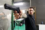Coraz więcej Polaków stara się o pozwolenie na broń. W regionie kujawsko-pomorskim jest ciągły wzrost