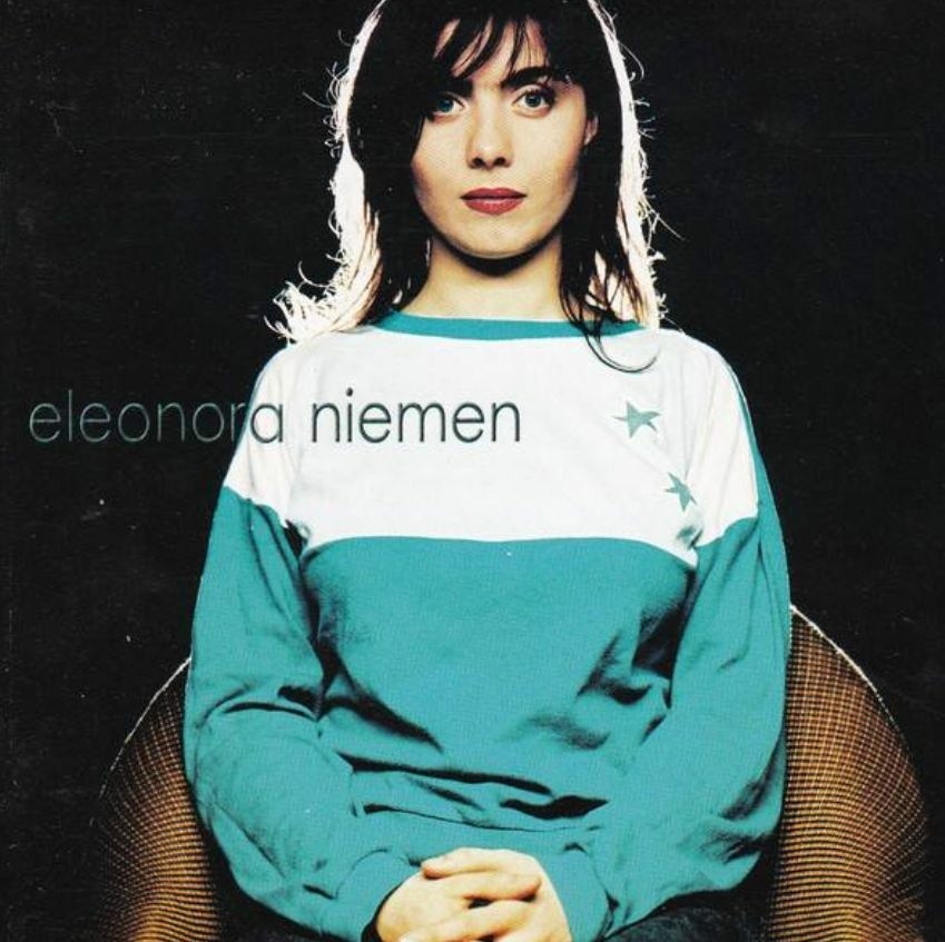 W 2002 Eleonora nazywana Norą wydała swój album. Wcześniej...