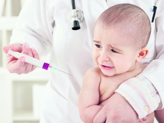 Nieszczepionych dzieci jest w województwie śląskim jest 3200. Zgodnie z prawem na każdego z rodziców może zostać nałożony mandat w wysokości 500 zł plus 50 zł kosztów administracyjnych