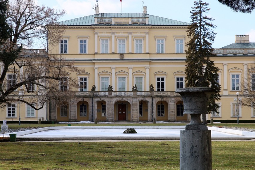 Park Czartoryskich w Puławach nieustannie zachwyca. Zobacz zdjęcia ze spaceru