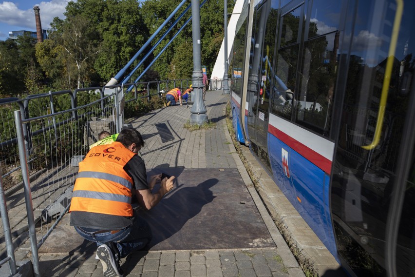 Drogowcy ograniczyli prędkość tramwajów na Moście Jagiełły w...