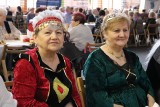 Piekary Śląskie: Seniorzy bawili się na balu w stylu Wspaniałego Stulecia. Były też władze miasta ZDJĘCIA