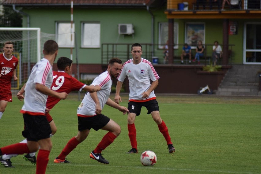 Start Namysłów pokonał Victorię Chróścice 1-0.