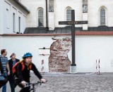 Mur w eksponowanym miejscu pod Wawelem musi przejść remont 