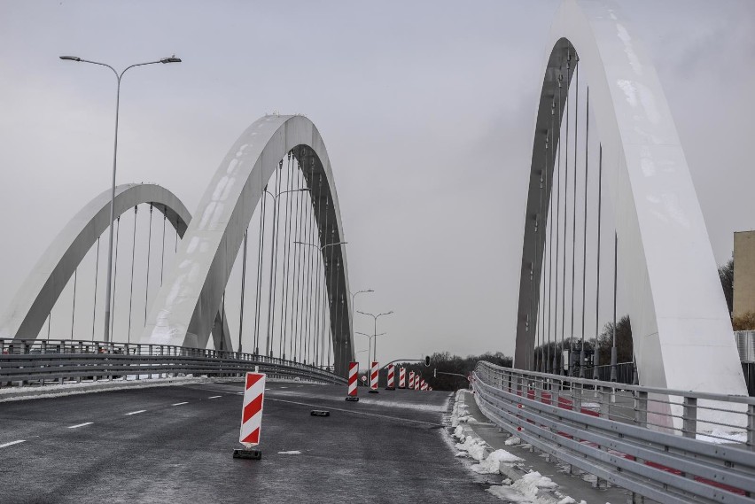 Zmiany w organizacji ruchu na Wiadukcie Biskupia Górka z 5 na 6 maja. Potrwają co najmniej do poniedziałku 10 maja