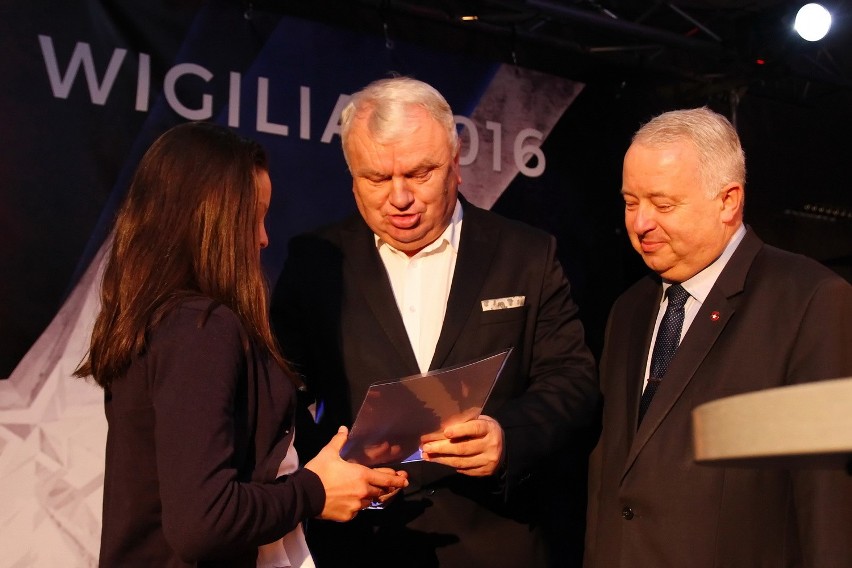 Wręczenie nagrody im. Jana Janowskiego w 2016 roku, z lewej...
