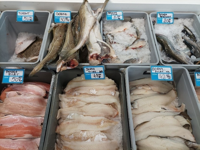 Ceny ryb na Mierzei Wiślanej. Ile zapłacimy za flądrę, dorsza czy turbota?