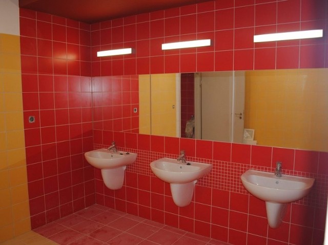 Łazienki w czerwieni...