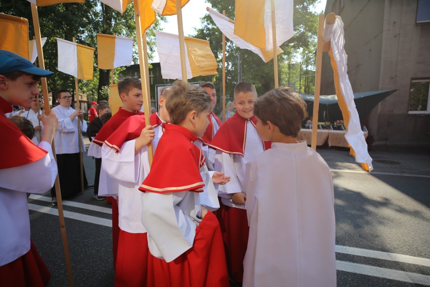 Pielgrzymka mężczyzn i młodzieńców do Piekar Sląskich 2019