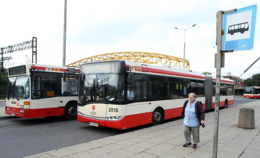 30.08.2013. gdansk nz.  petla autobusowa do likwidacji na ul...