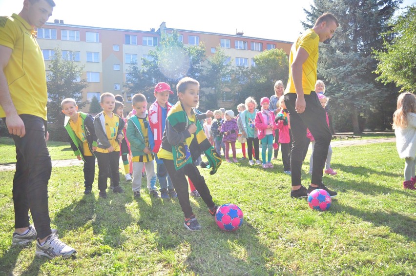 Spotkanie dzieci z Przedszkola numer 17 w Tarnobrzegu z...