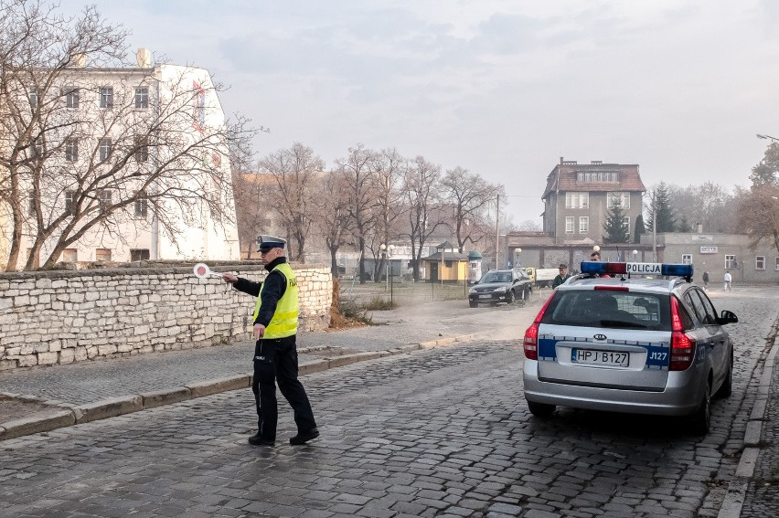 Do awarii zamiatarki doszło dziś rano.