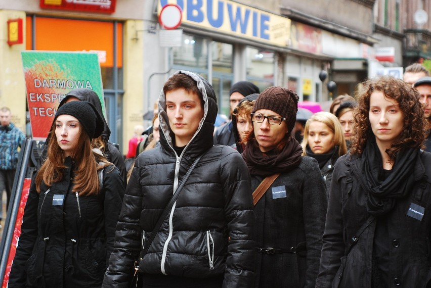 Czarny protest w Bytomiu ZDJĘCIA + WIDEO