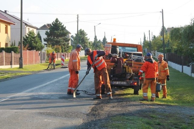 Na ulicy Ligonia drogowcy naprawiali asfalt już pięć razy i prawdopodobnie jeszcze tutaj wrócą.