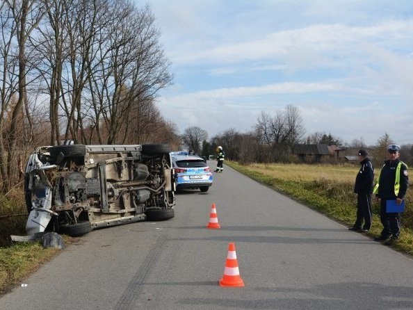 Przed maską jadącego suzuki nagle pojawiła się przebiegająca...