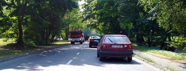 Ruch na ul. Chopina w Szczecinie jest utrudniony z powodu kolizji.