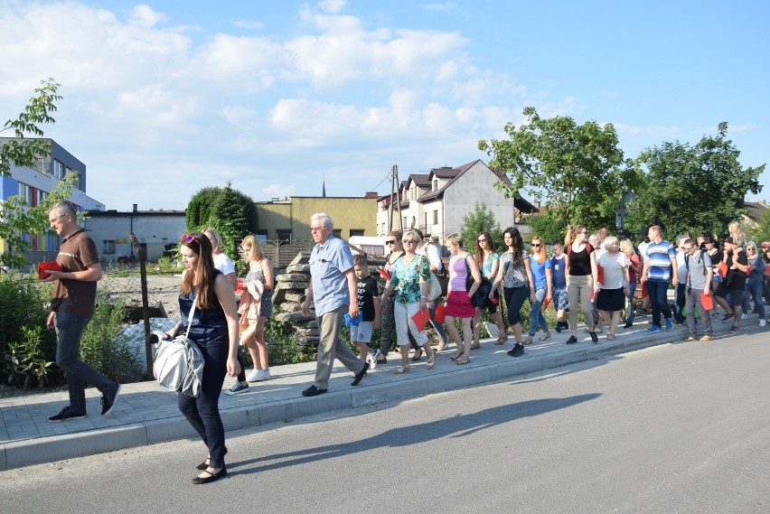 Około stu skawinian protestowało przeciw zatruwaniu...