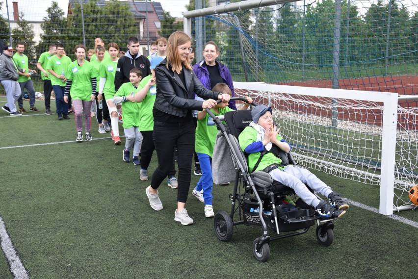 Klub Olimpiad Specjalnych „Młode Wilki” działający z Zespole...