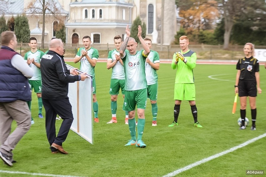 [ZDJĘCIA] 4 liga. Proch Pionki u siebie przegrał z Mszczonowianką Mszczonów 