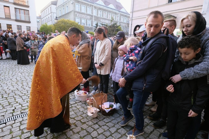 Trwa prawosławna Wielkanoc w Poznaniu. U jezuitów spotkali...