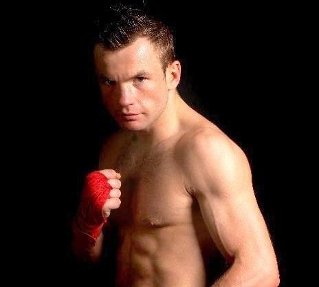 Damian Jonak przygotowuje się do kwietniowej walki, którą stoczy podczas gali &#8222;Wojak Boxing Night&#8221;.
