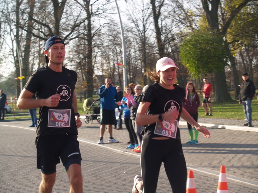 Półmaraton Ostrowski 2019. Wystartowało blisko 130...