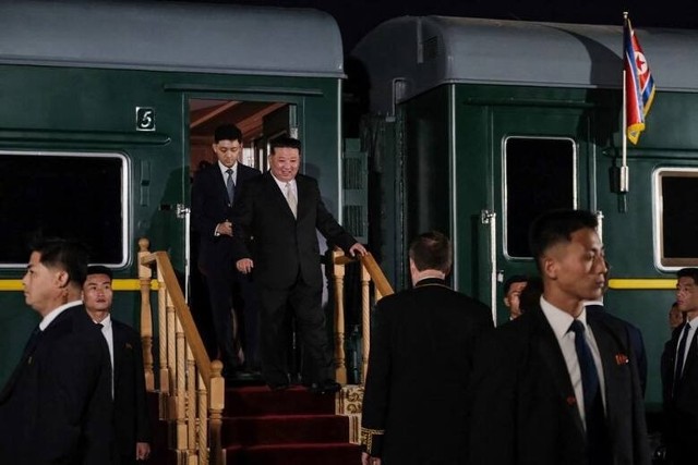 "Wycieczka" Kima do Rosji trwała sześć dni. Dyktator wrócił do domu ze skrzyniami prezentów.