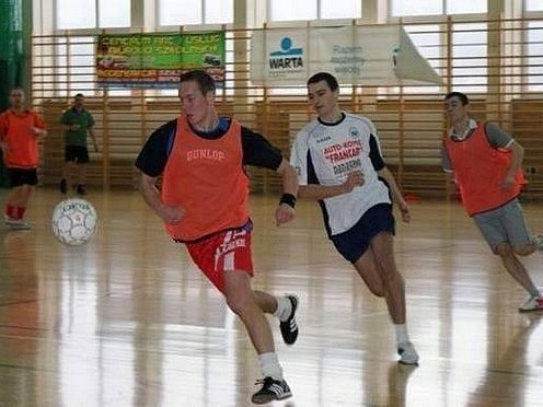 Halowa piłka nożna (tzw. futsal) jest w Sokółce sportem znanym, dostrzeganym i lubianym.