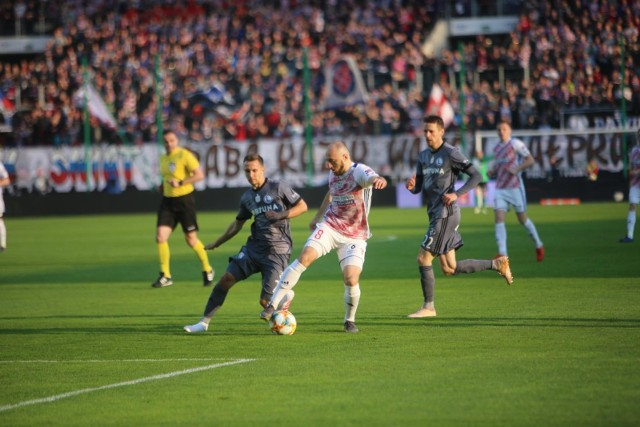 Górnik Zabrze - Legia Warszawa 1:2. Sędziował: Mariusz Złotek (Stalowa Wola).