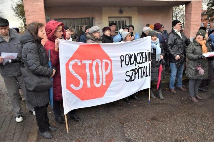 Protest w Sławnie przeciwko połączeniu szpitali, 7.12