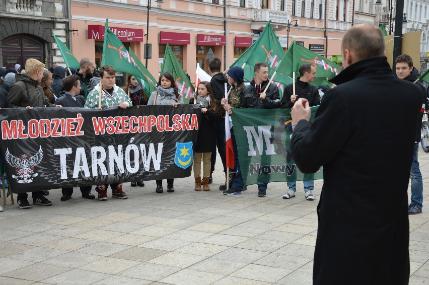 Tarnów. Protest przeciwko przyjęciu uchodźców