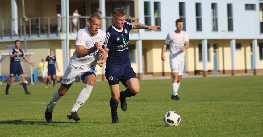 W sezonie 2017/2018 zespoły Wiślan i Unii rywalizowały w III...