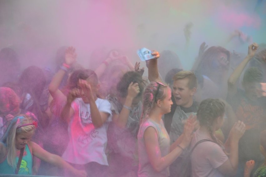 Eksplozja Kolorów w Ostrowcu na zakończenie wakacji