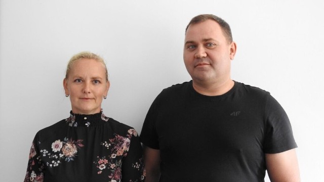 Renata Kuźnia i Wojciech Cieślak są związani z wsią od urodzenia, pochodzą z rolniczych rodzin.