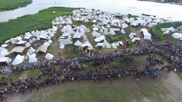 Rozpoczął się XXIII Festiwal Słowian i Wikingów w Wolinie. Zobaczcie zdjęcia z lotu ptaka! Zobacz więcej: Rozpoczął się XXIII Festiwal Słowian i Wikingów w Wolinie [zdjęcia]Czytaj również: Wikingowie i Słowianie w Wolinie. Historia powstania festwalu