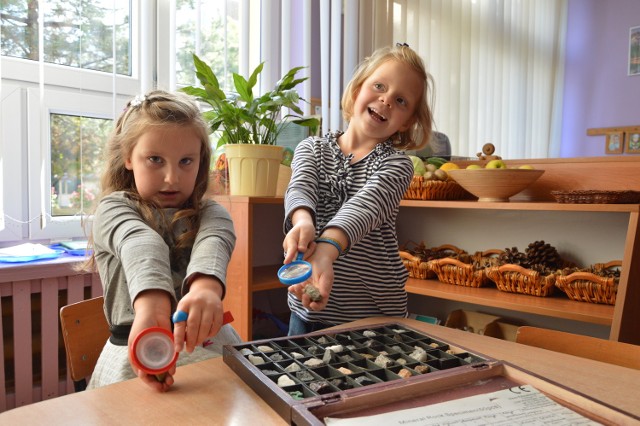 Rodzice Kamilki i Igi zdecydowali, że ich córki w Miejskim Przedszkolu nr 14 lepiej przygotują się do pójścia do pierwszej klasy niż w szkolnej zerówce