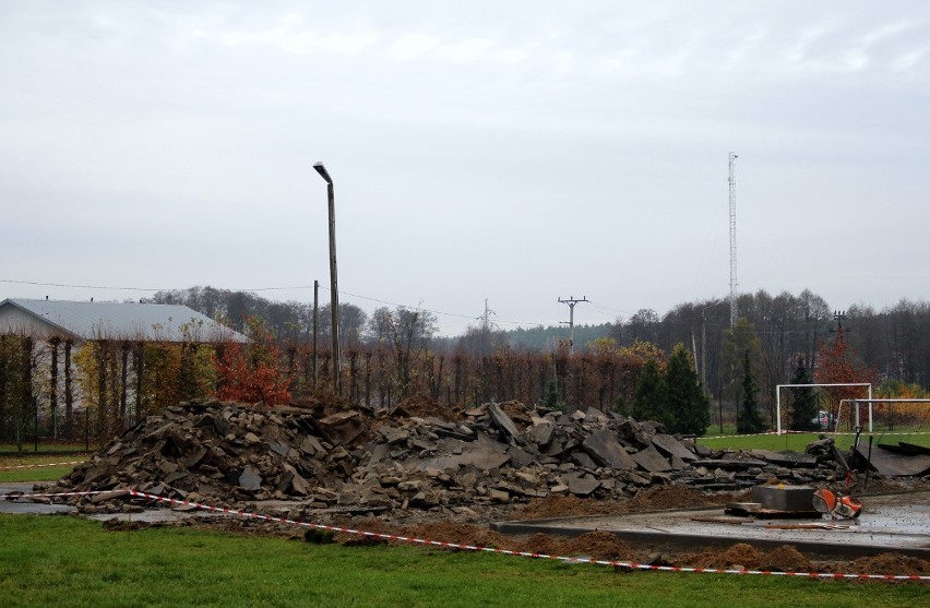 Brok. Nowe boisko przy ZPPO. Zobacz, jak przebiegają prace (zdjęcia)