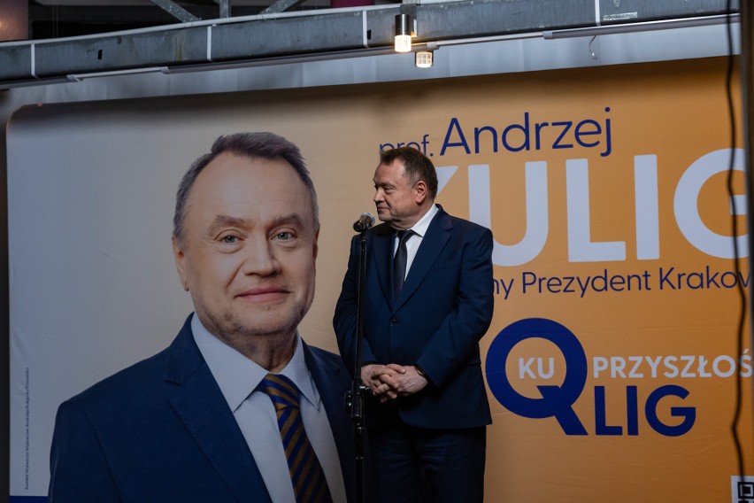 Andrzej Kulig w oczekiwaniu na ogłoszenie wyników...