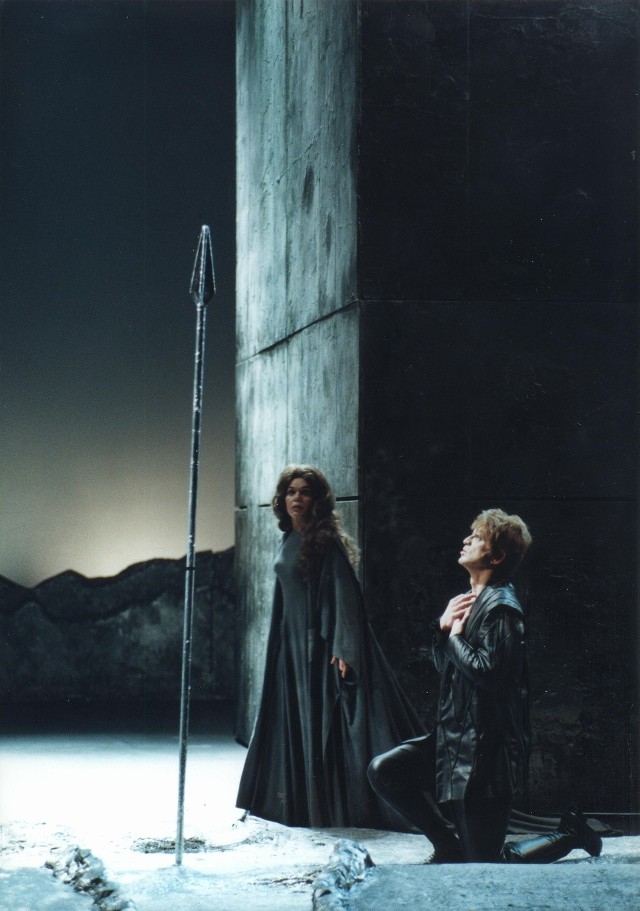 Vera Baniewicz (Kundry) i Michał Marzec (Parsifal) w "Parsifalu" granym do 2005 r. w Teatrze Wielkim w Poznaniu
