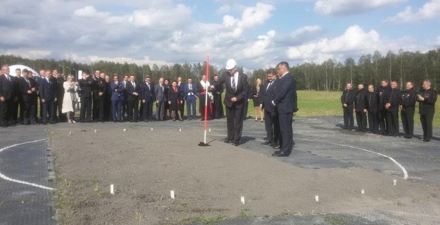 Przekazaniu terenu pod budowę nowego Szybu Grzegorz w jaworznickiej dzielnicy Byczyna