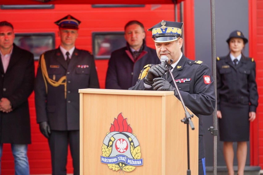 W Komendzie Miejskiej Państwowej Straży Pożarnej w Dąbrowie...