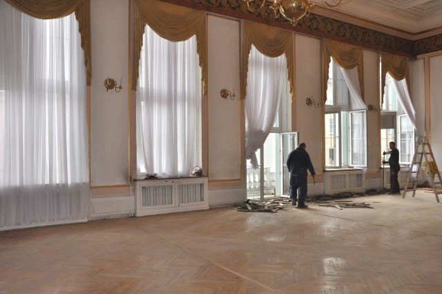 Trwa remont sali ślubów w Urzędzie Stanu Cywilnego w Radomiu.
