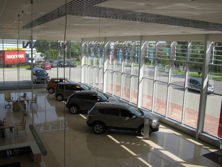 Nowy salon Nissana w Białymstoku już otwarty (zdjęcia)...