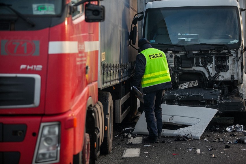 W Kruszynie na wysokości karczmy Gospoda w powiecie...