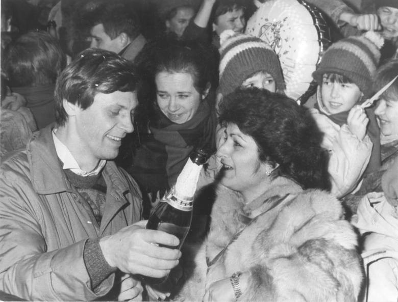 Pierwsza impreza sylwestrowa na wrocławskim Rynku w 1991...