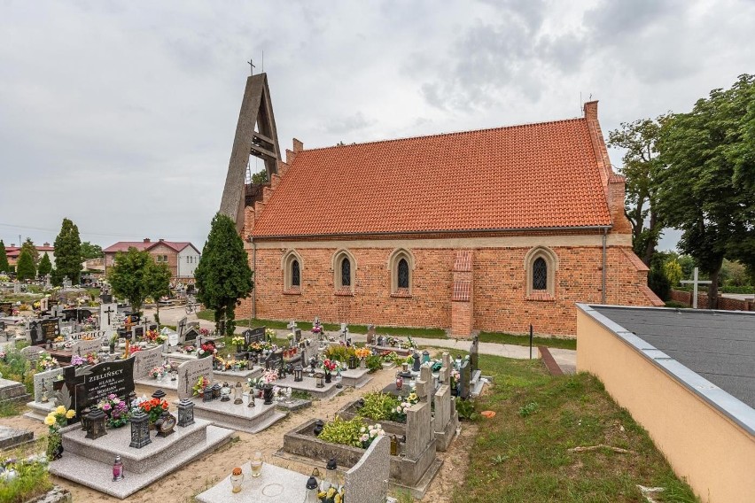 Parafia w Czarżu po konserwacji zabytkowego kościoła
