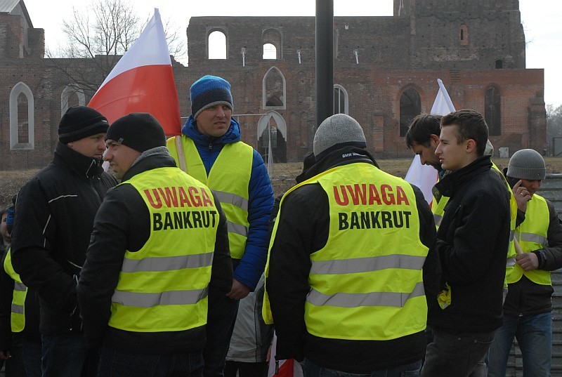 Rolnicy protestowali na Rynku w Głogowie (zdjęcia)