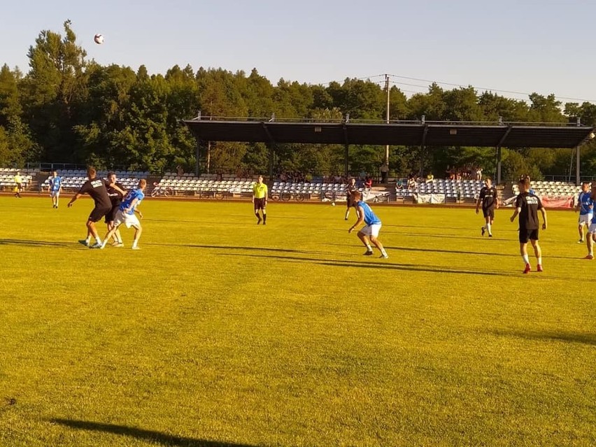 Moravia Morawica w meczu kontrolnym pokonała Orlęta Kielce 5:1. W ekipie gości zagrał 16-latek [ZDJĘCIA]