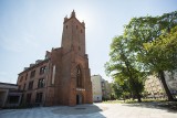 Trzy miliony złotych na inwestycje w miejskiej bibliotece w Słupsku. Nareszcie! Cieszą się pracownicy